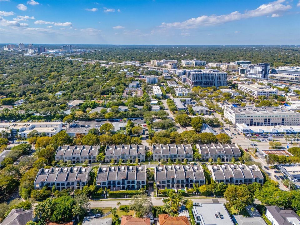 For Sale: $2,650,000 (3 beds, 4 baths, 3104 Square Feet)