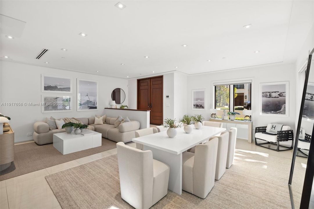 For Sale: $2,650,000 (3 beds, 4 baths, 3104 Square Feet)