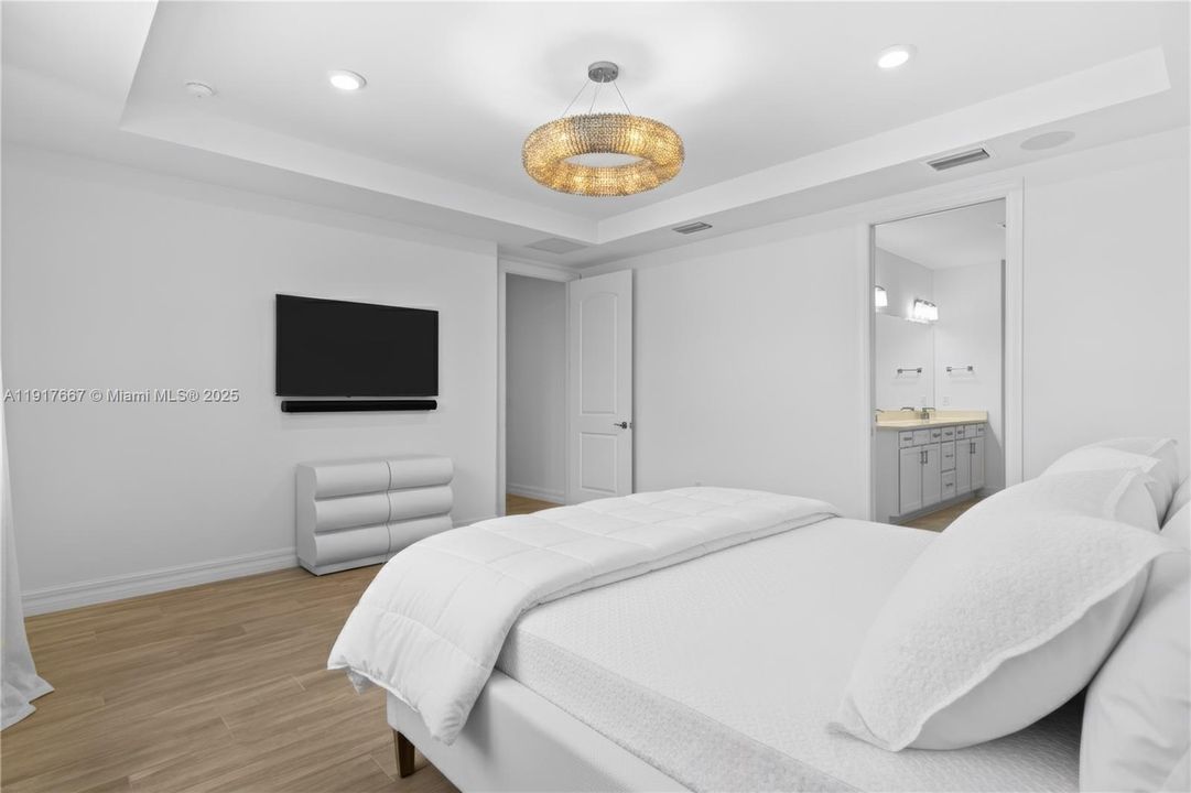 For Sale: $1,800,000 (3 beds, 4 baths, 2568 Square Feet)