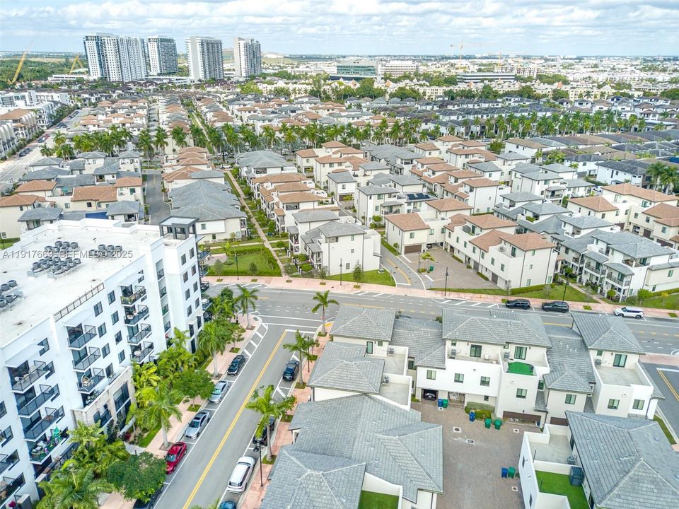 En Venta: $1,200,000 (3 camas, 3 baños, 2366 Pies cuadrados)