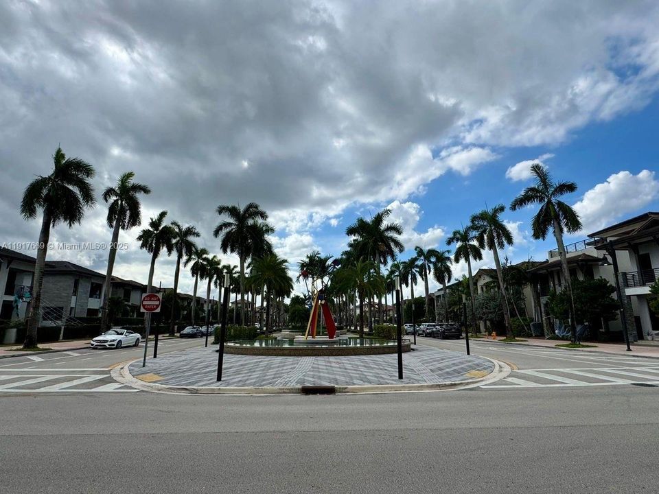 For Sale: $1,200,000 (3 beds, 3 baths, 2366 Square Feet)