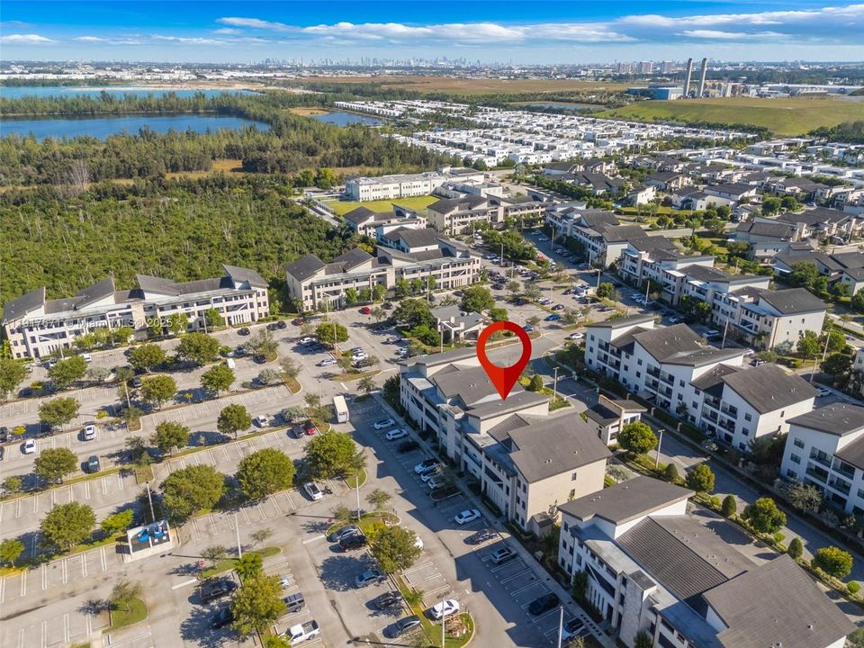 En Venta: $485,000 (3 camas, 2 baños, 1135 Pies cuadrados)