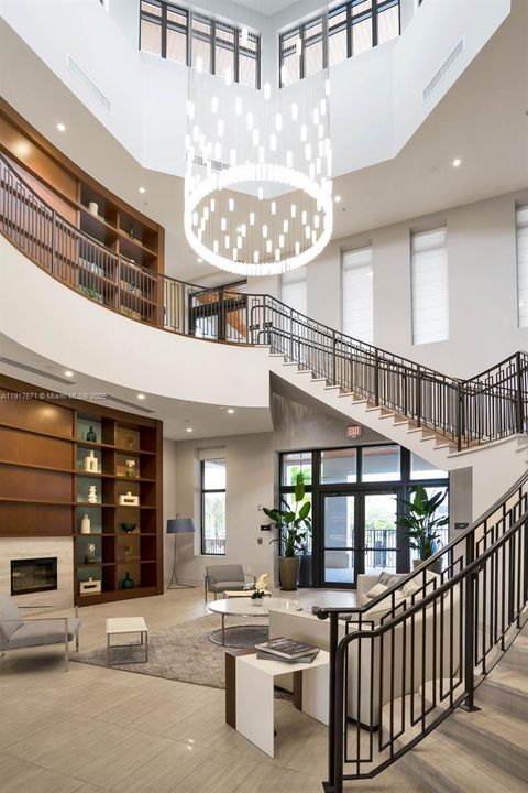 En Venta: $485,000 (3 camas, 2 baños, 1135 Pies cuadrados)