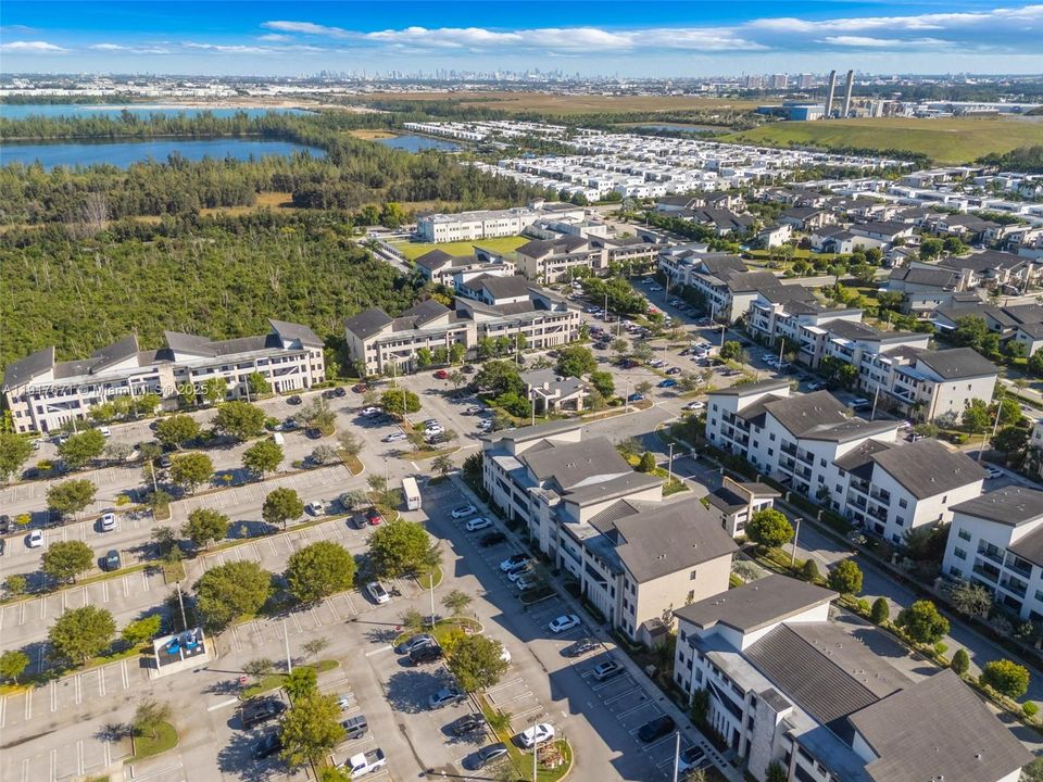 En Venta: $485,000 (3 camas, 2 baños, 1135 Pies cuadrados)