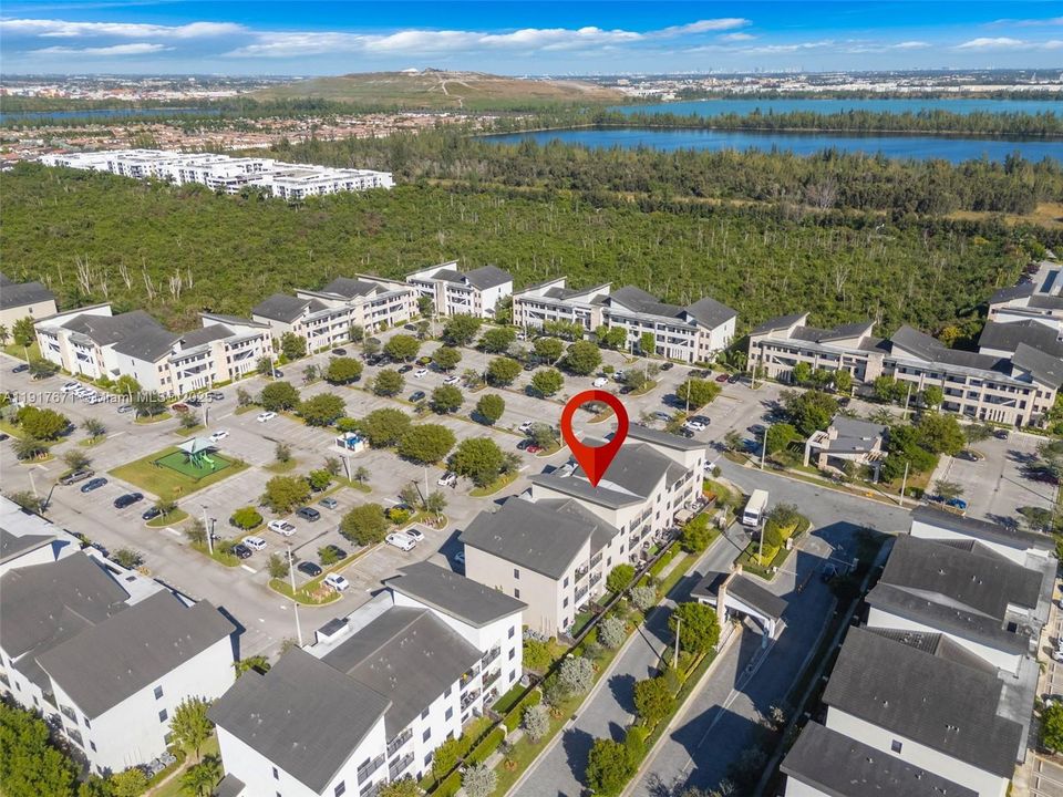 En Venta: $485,000 (3 camas, 2 baños, 1135 Pies cuadrados)