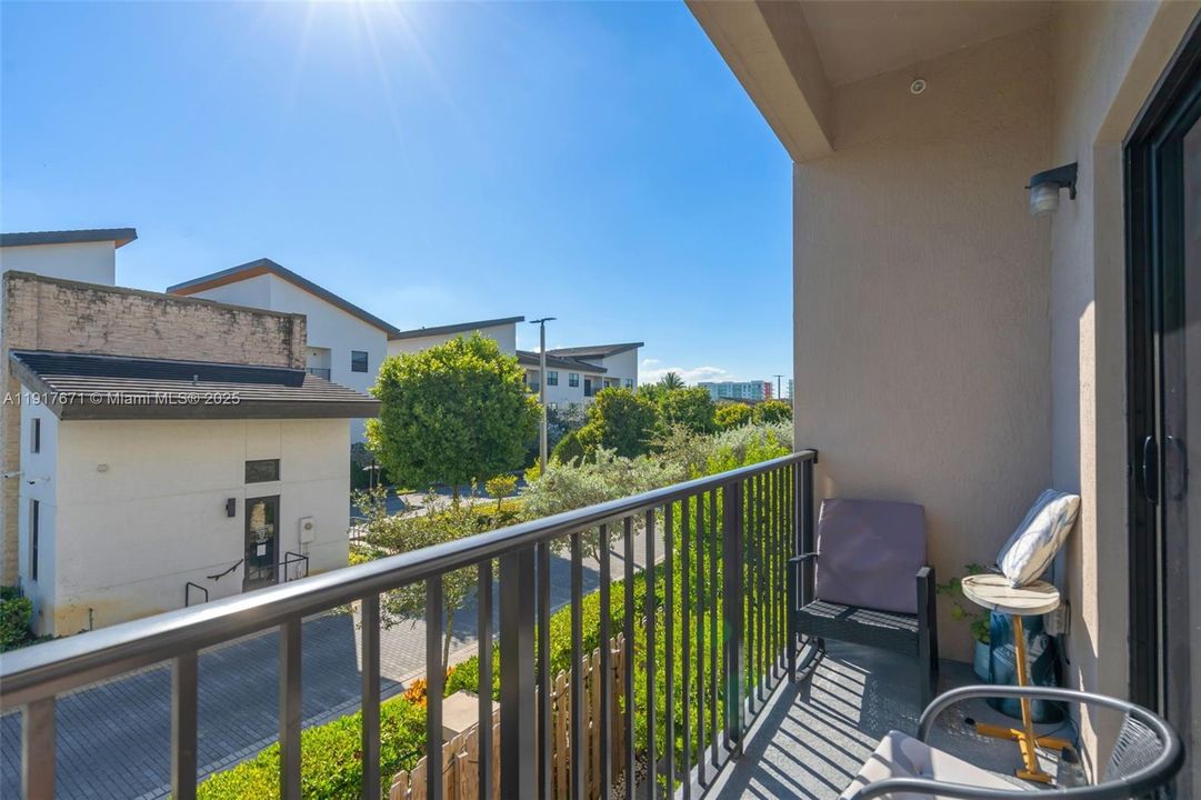 En Venta: $485,000 (3 camas, 2 baños, 1135 Pies cuadrados)