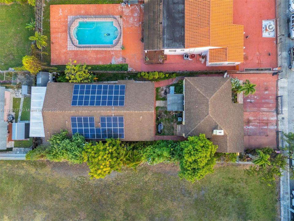 Active With Contract: $1,020,000 (0 beds, 0 baths, 2532 Square Feet)