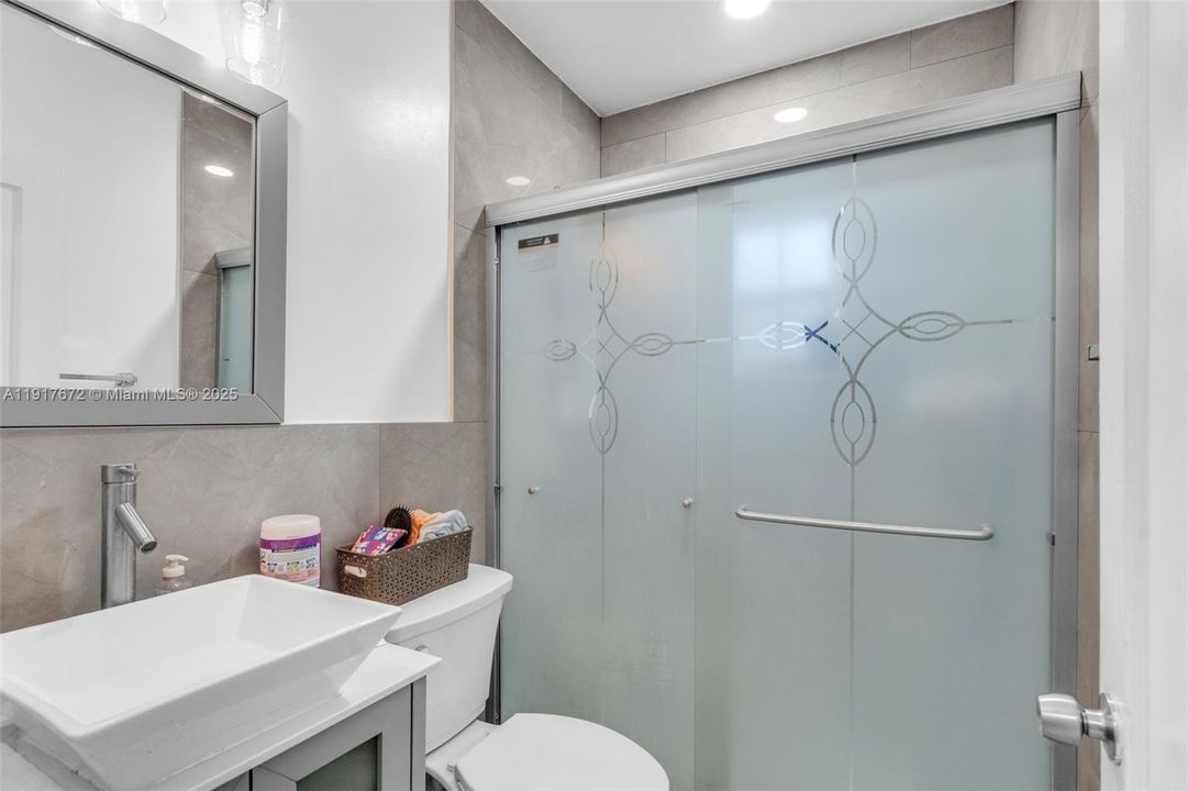 Active With Contract: $1,020,000 (0 beds, 0 baths, 2532 Square Feet)