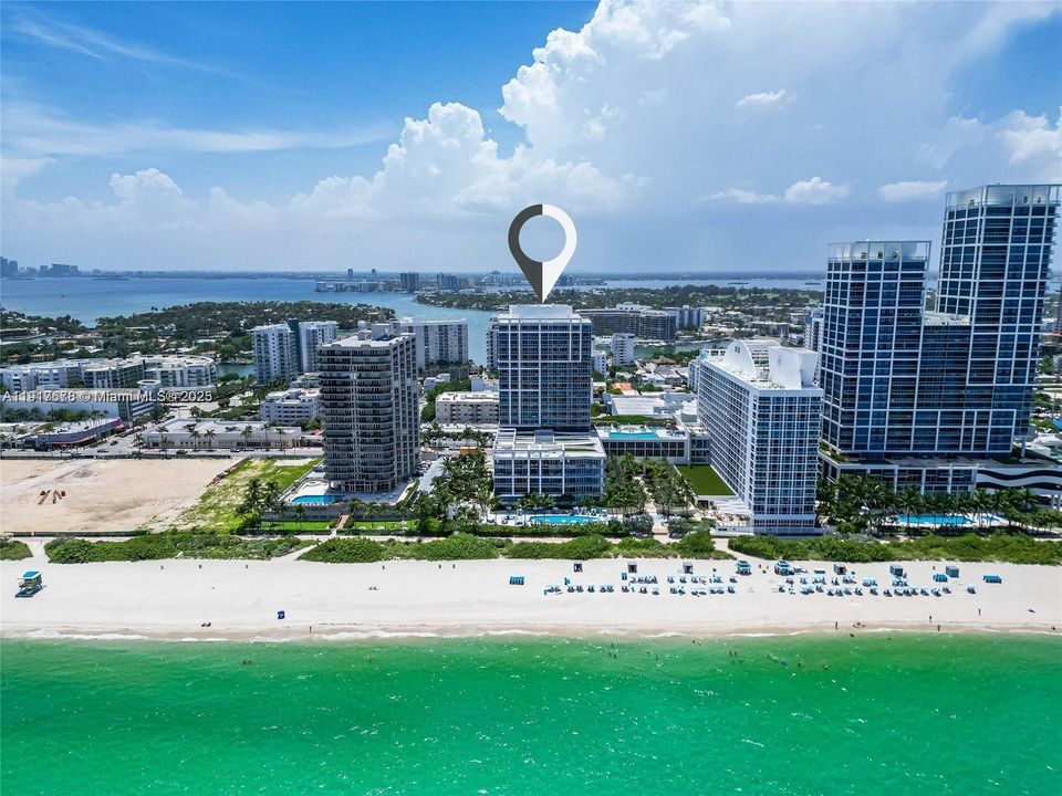 For Sale: $1,775,000 (2 beds, 2 baths, 1387 Square Feet)