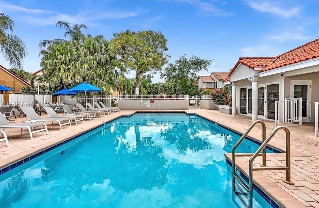 待售: $729,000 (3 贝兹, 2 浴室, 2346 平方英尺)