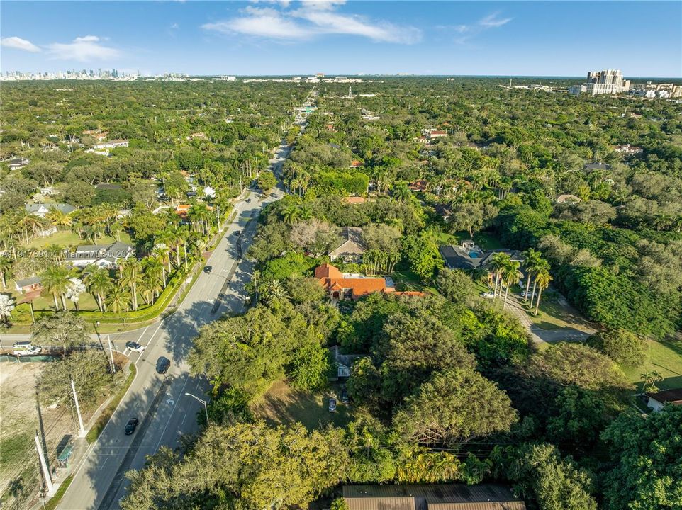 待售: $1,675,000 (1.00 acres)