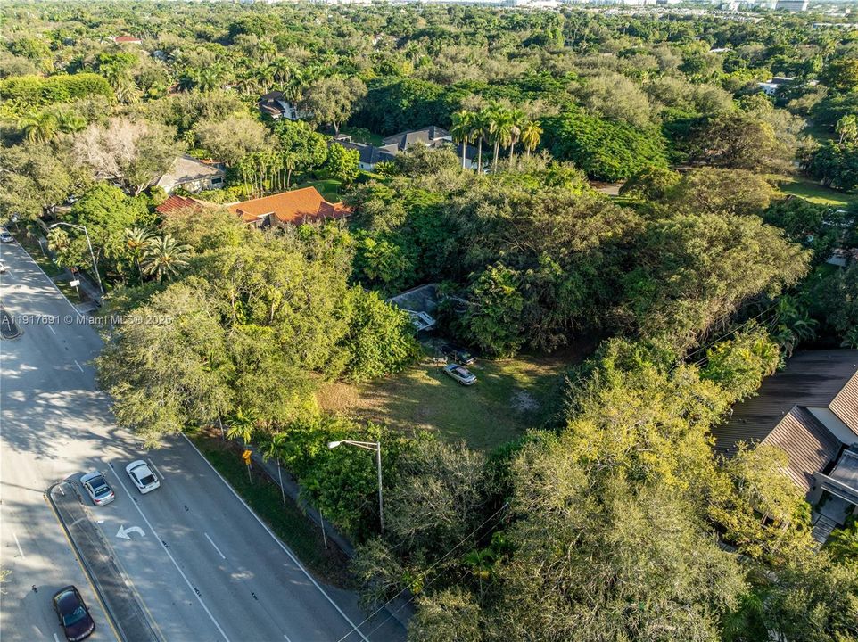 待售: $1,675,000 (1.00 acres)