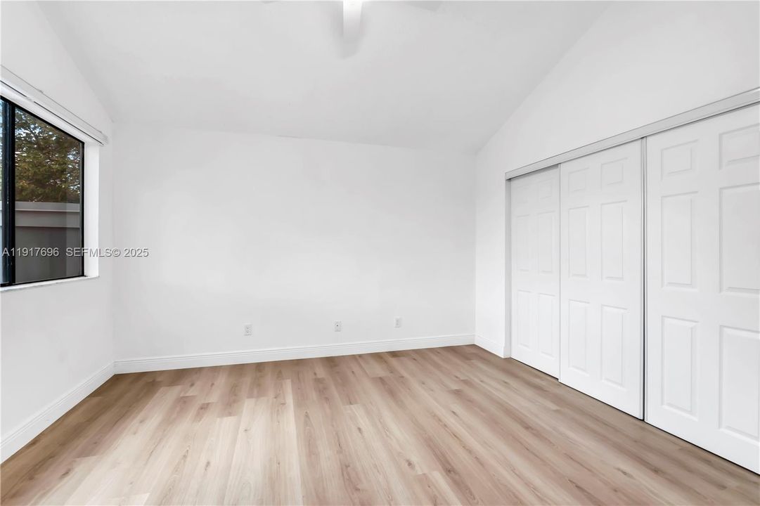 For Rent: $3,200 (3 beds, 2 baths, 1577 Square Feet)