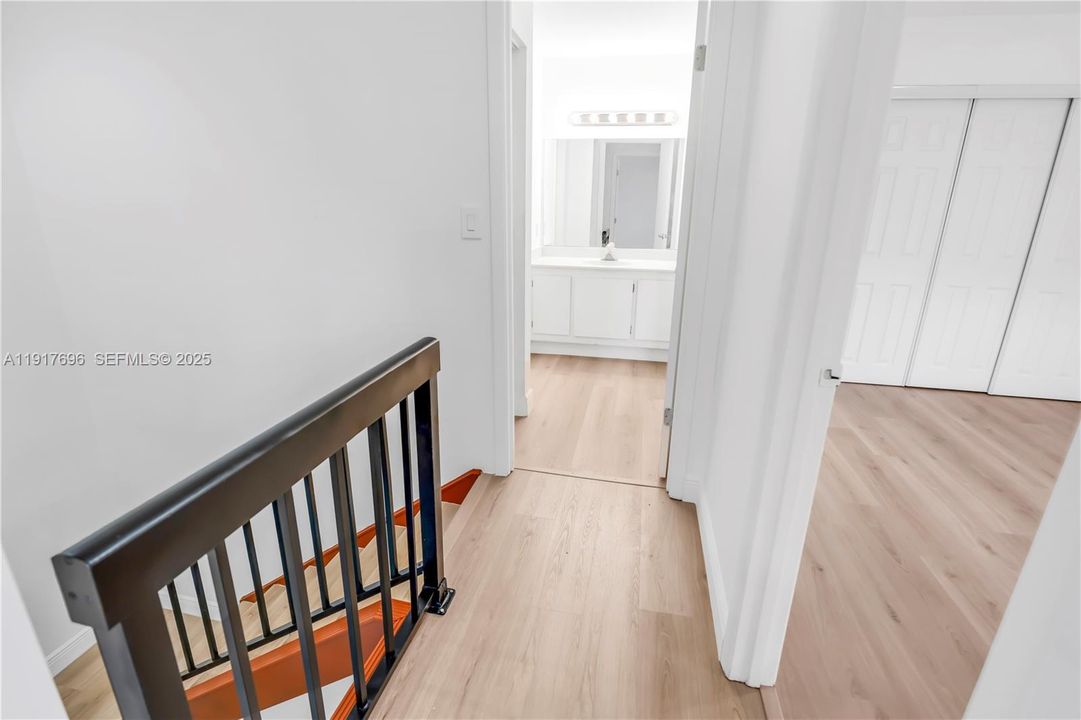 For Rent: $3,200 (3 beds, 2 baths, 1577 Square Feet)