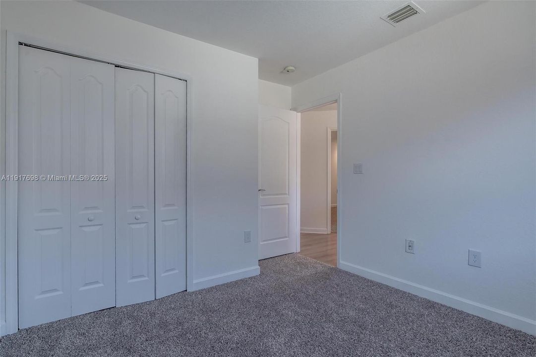 For Rent: $2,950 (3 beds, 2 baths, 1445 Square Feet)