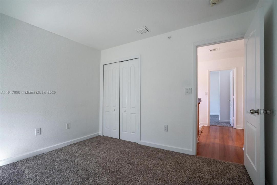 For Rent: $2,950 (3 beds, 2 baths, 1445 Square Feet)