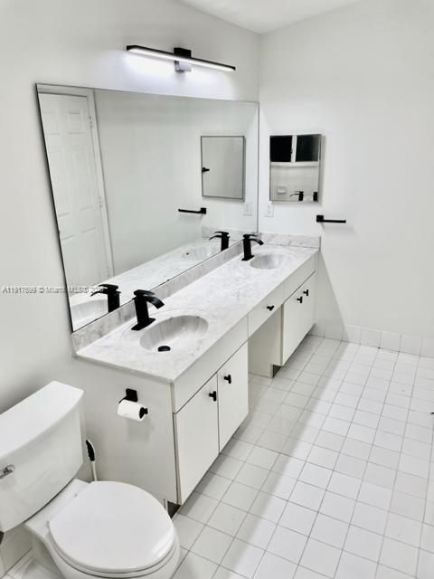 For Rent: $3,590 (3 beds, 2 baths, 1595 Square Feet)