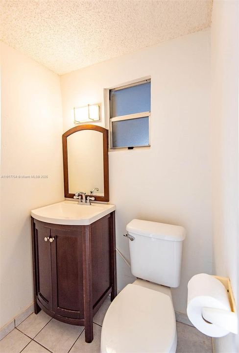 待售: $635,000 (0 贝兹, 0 浴室, 1529 平方英尺)