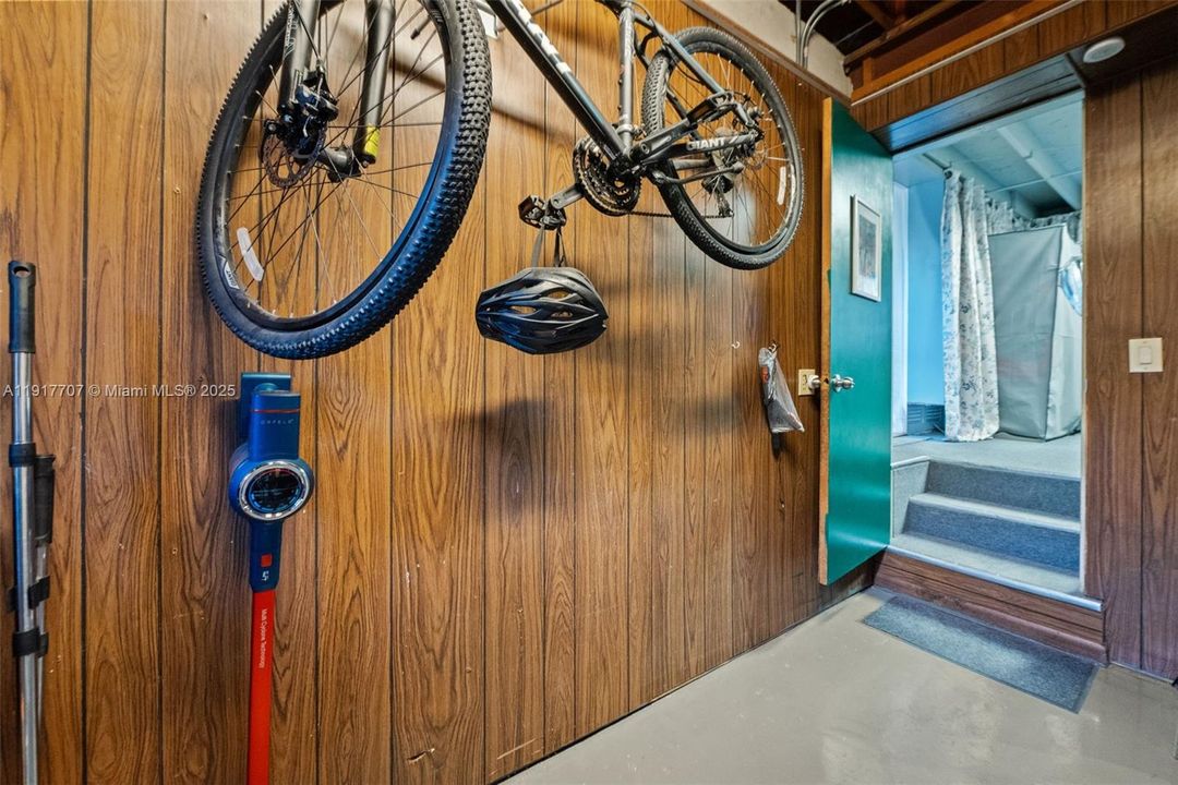 En Venta: $799,000 (3 camas, 2 baños, 1734 Pies cuadrados)