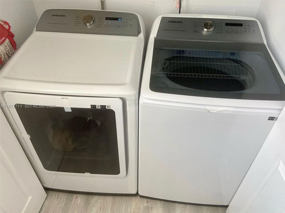 En Renta: $2,700 (2 camas, 2 baños, 1350 Pies cuadrados)