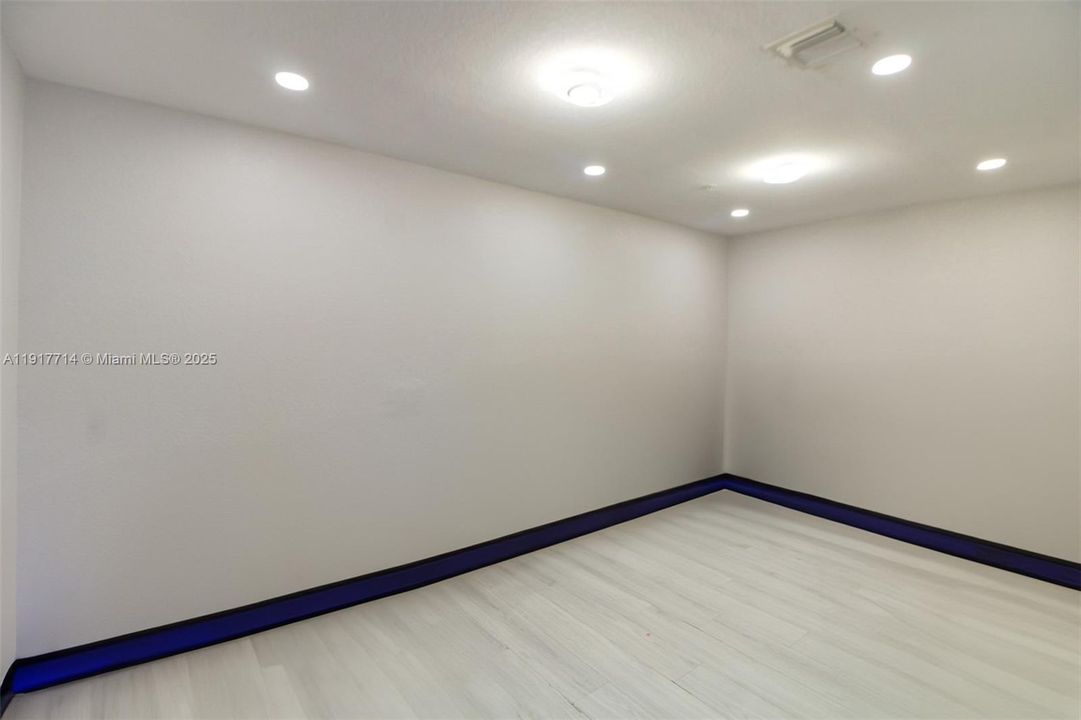 待售: $400,000 (3 贝兹, 2 浴室, 1515 平方英尺)