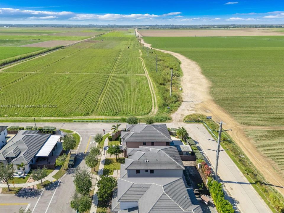 For Rent: $4,999 (4 beds, 3 baths, 2597 Square Feet)