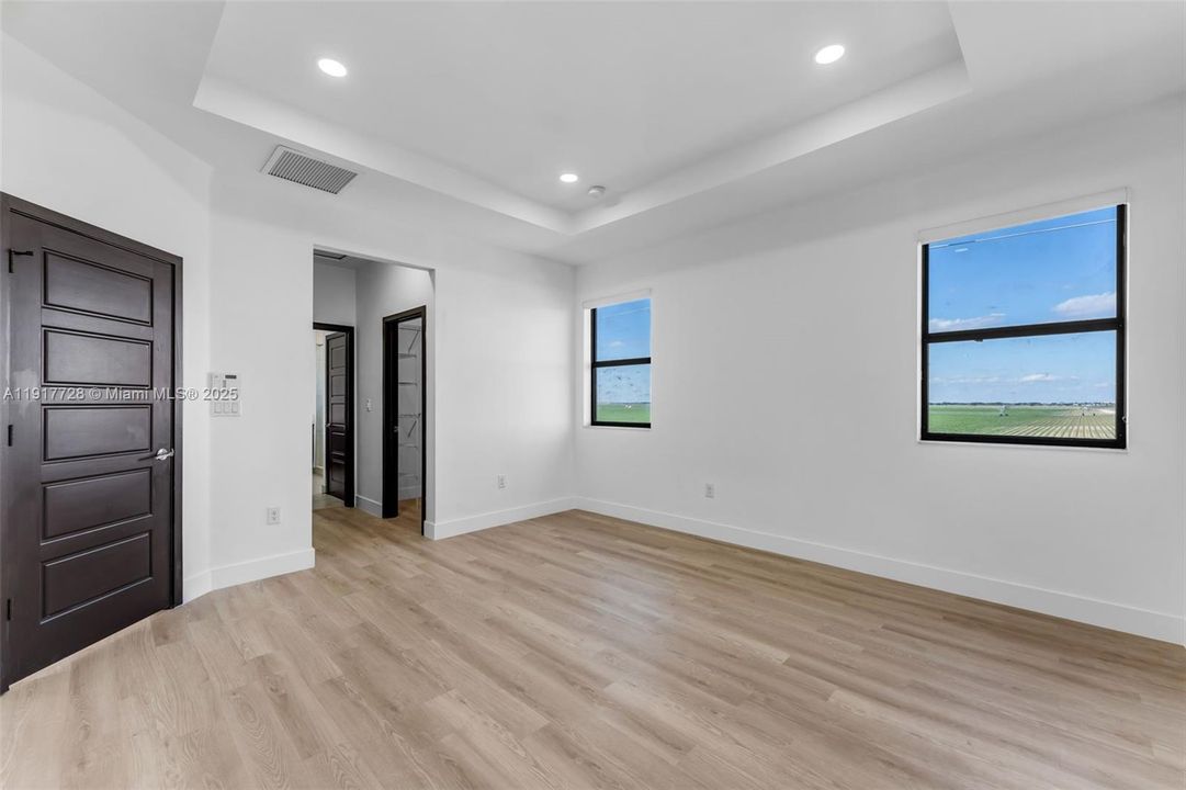 For Rent: $4,999 (4 beds, 3 baths, 2597 Square Feet)