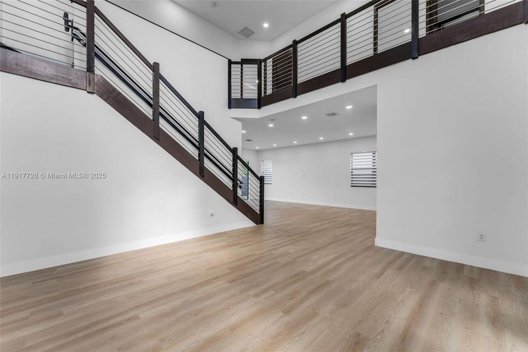 For Rent: $4,999 (4 beds, 3 baths, 2597 Square Feet)