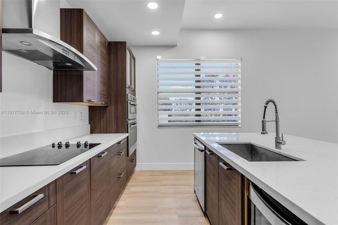 For Rent: $4,999 (4 beds, 3 baths, 2597 Square Feet)