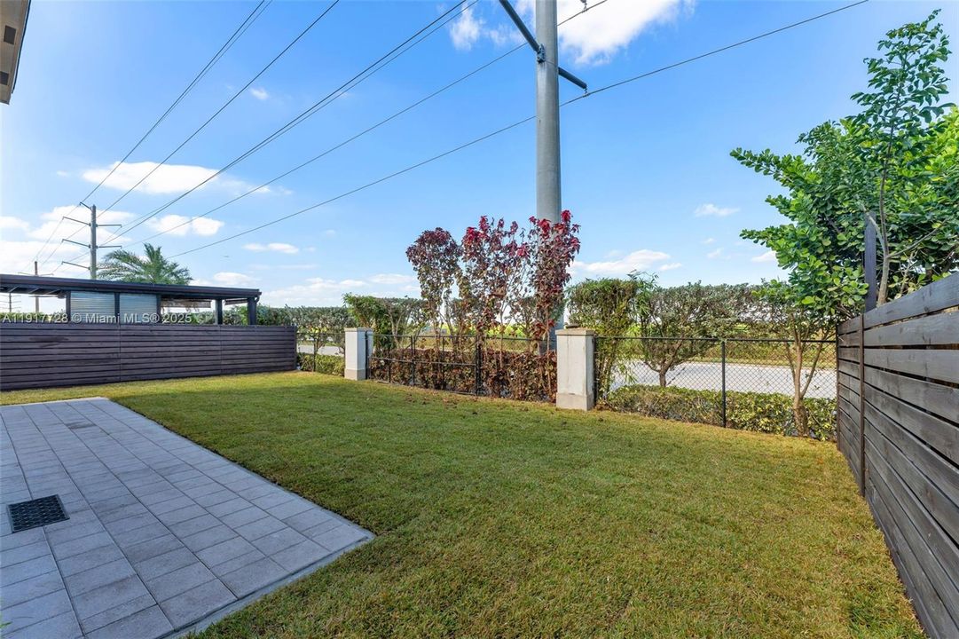 For Rent: $4,999 (4 beds, 3 baths, 2597 Square Feet)