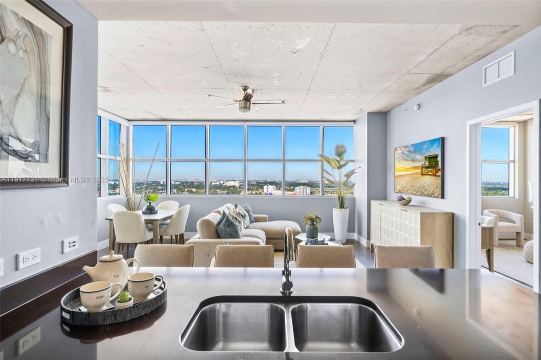 待售: $759,000 (2 贝兹, 2 浴室, 1262 平方英尺)