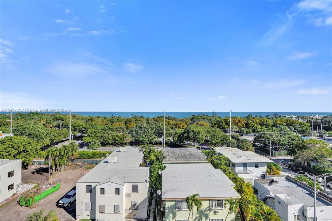 На продажу: $299,000 (1 спален, 1 ванн, 791 Квадратных фут)