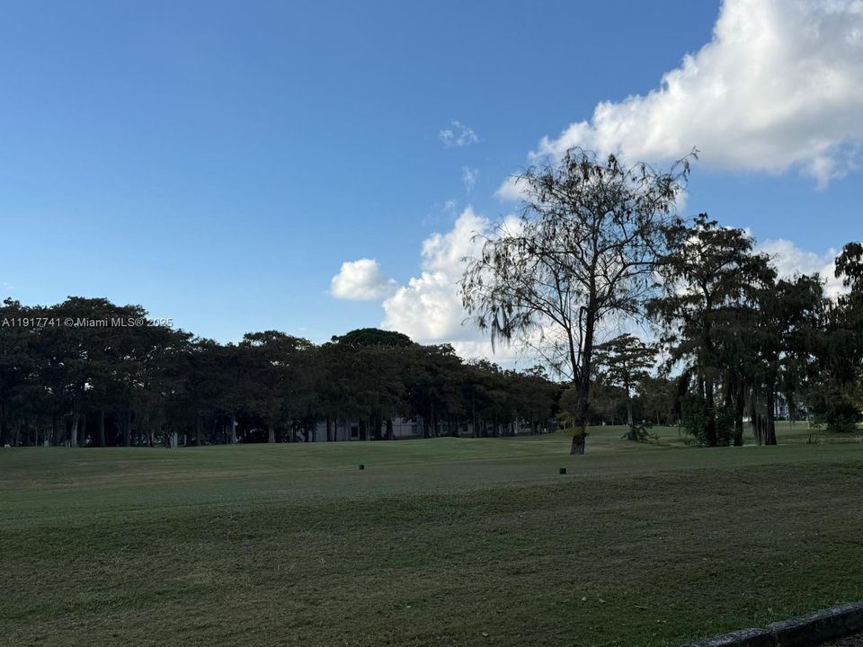 待售: $295,000 (3 贝兹, 2 浴室, 1230 平方英尺)