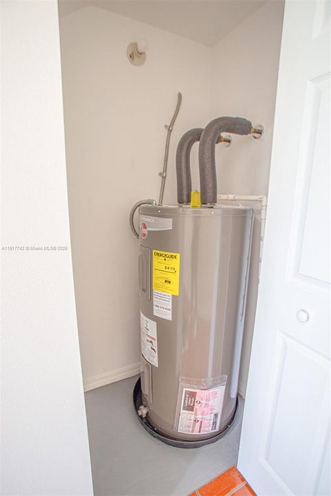 For Rent: $5,000 (3 beds, 3 baths, 2154 Square Feet)