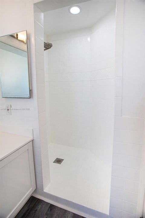 For Rent: $5,000 (3 beds, 3 baths, 2154 Square Feet)