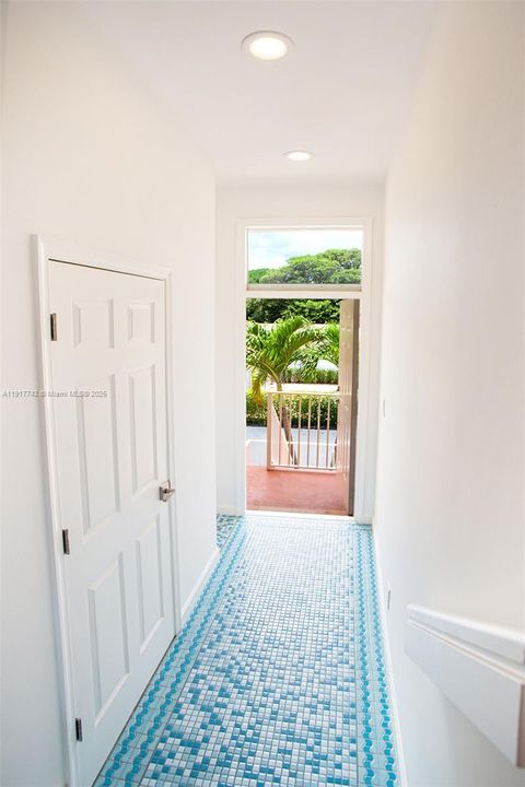 For Rent: $5,000 (3 beds, 3 baths, 2154 Square Feet)