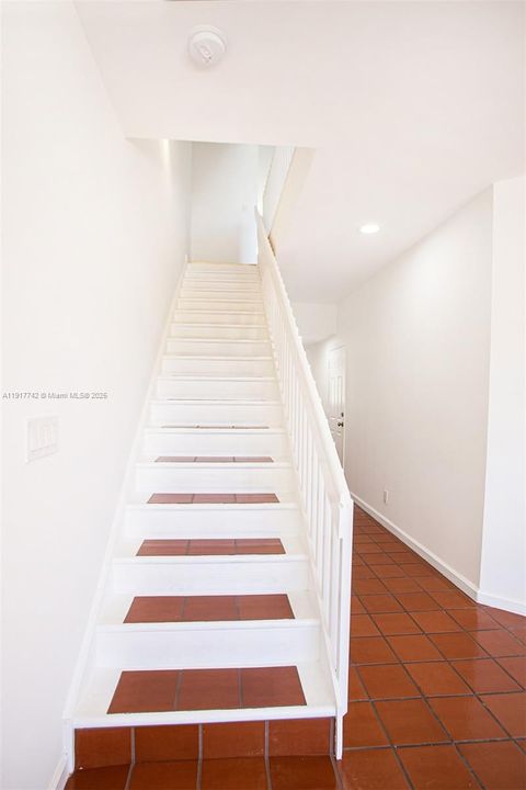 For Rent: $5,000 (3 beds, 3 baths, 2154 Square Feet)