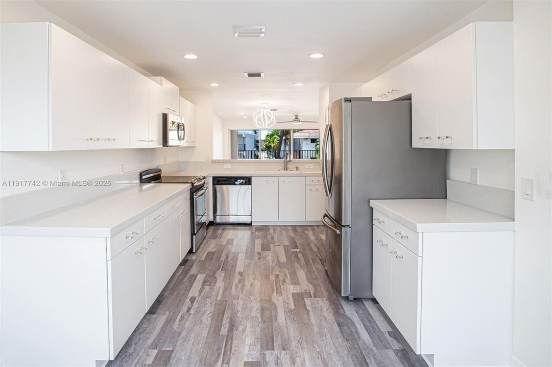 For Rent: $5,000 (3 beds, 3 baths, 2154 Square Feet)