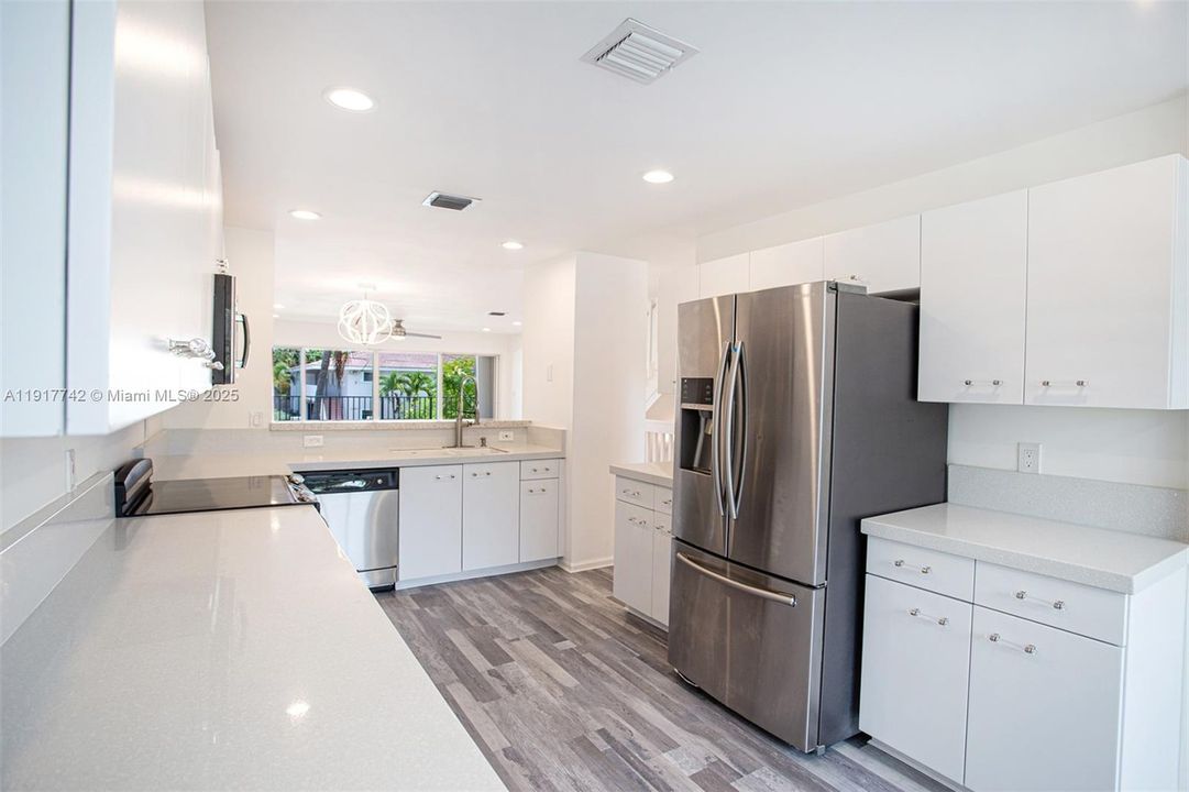 For Rent: $5,000 (3 beds, 3 baths, 2154 Square Feet)