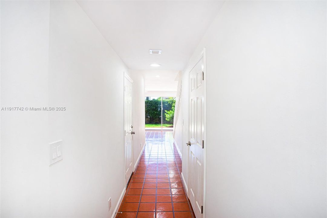 For Rent: $5,000 (3 beds, 3 baths, 2154 Square Feet)