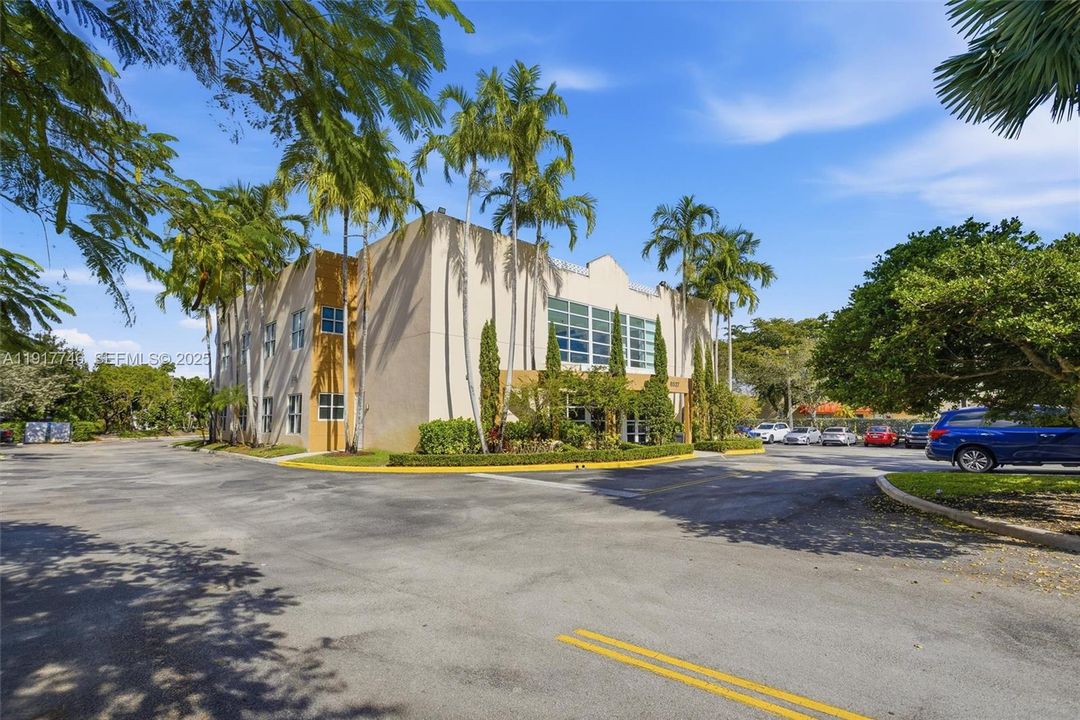 待售: $3,500,000 (0 贝兹, 0 浴室, 0 平方英尺)