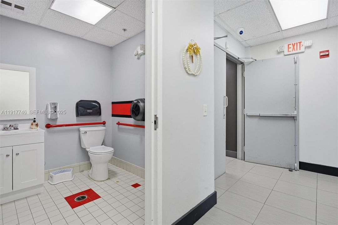 待售: $3,500,000 (0 贝兹, 0 浴室, 0 平方英尺)