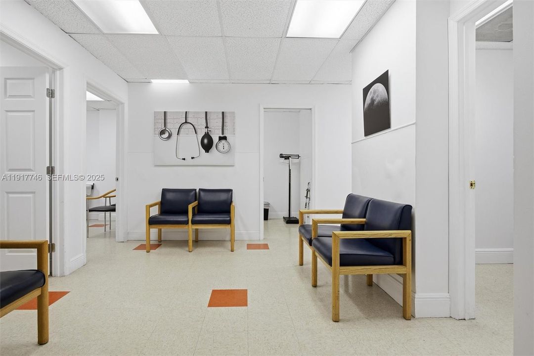 待售: $3,500,000 (0 贝兹, 0 浴室, 0 平方英尺)