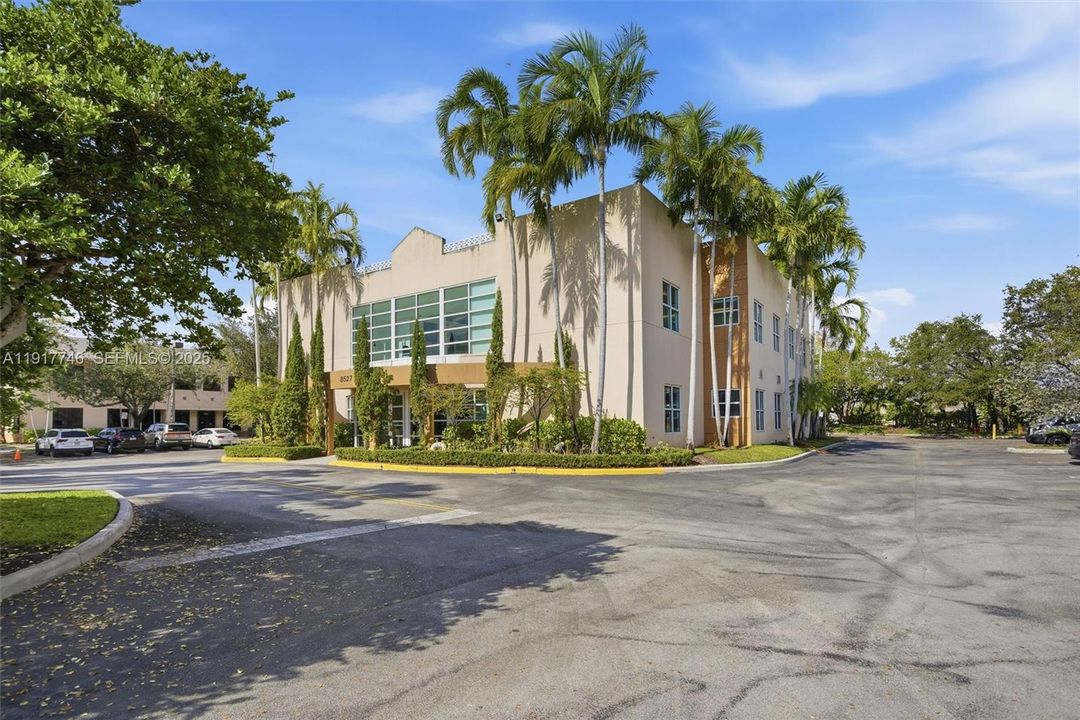 待售: $3,500,000 (0 贝兹, 0 浴室, 0 平方英尺)