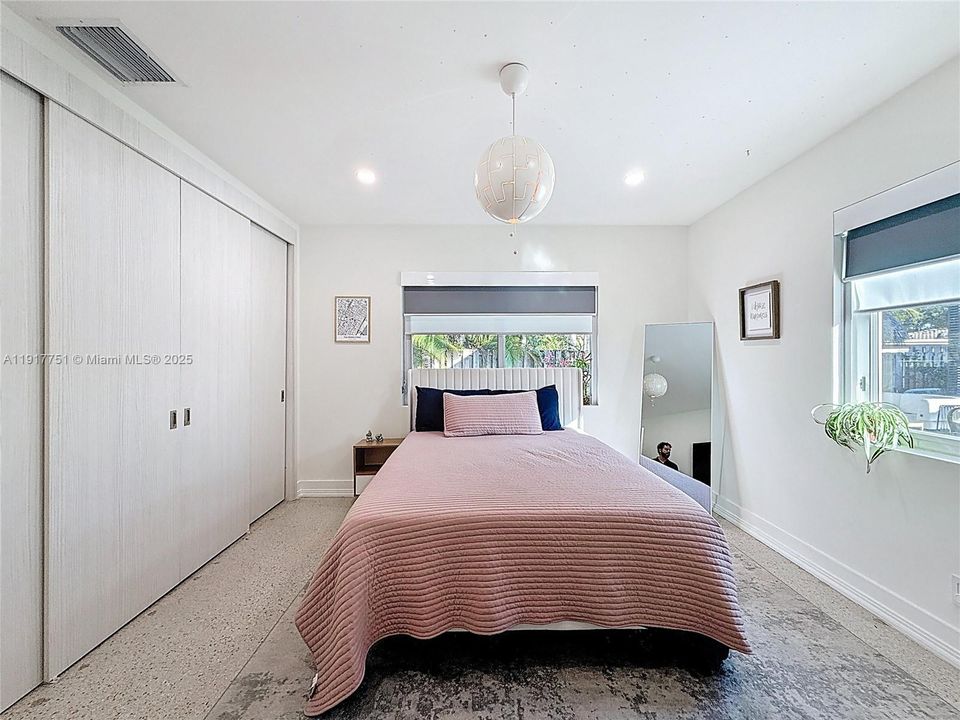 На продажу: $787,500 (3 спален, 2 ванн, 1463 Квадратных фут)