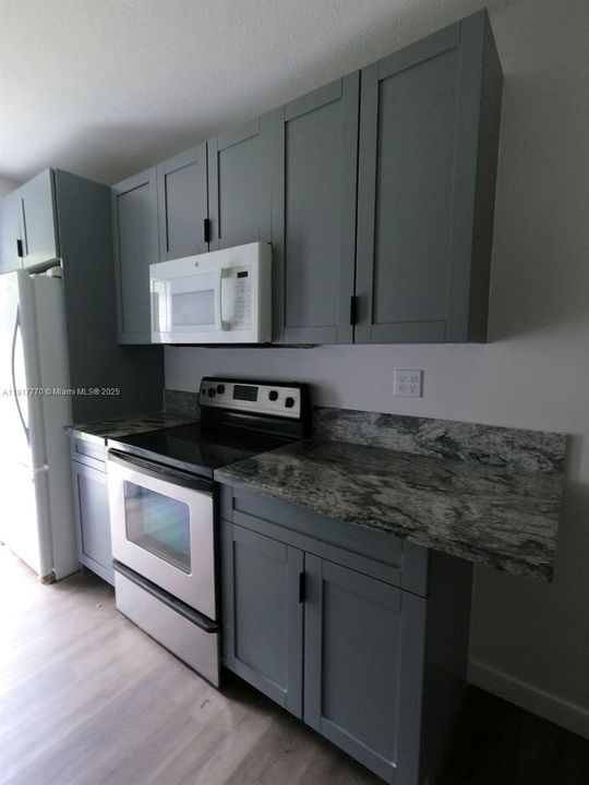 En Venta: $525,000 (0 camas, 0 baños, 1311 Pies cuadrados)