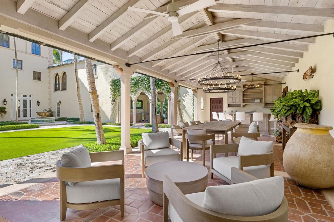 Courtyard Loggia