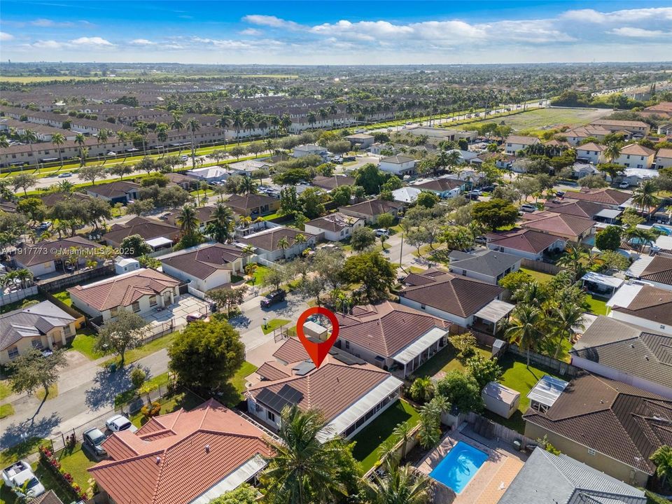 En Venta: $619,999 (3 camas, 2 baños, 1455 Pies cuadrados)