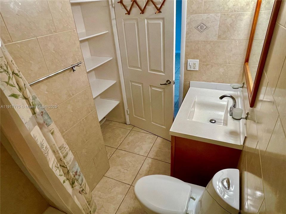 В аренду: $1,670 (1 спален, 1 ванн, 550 Квадратных фут)