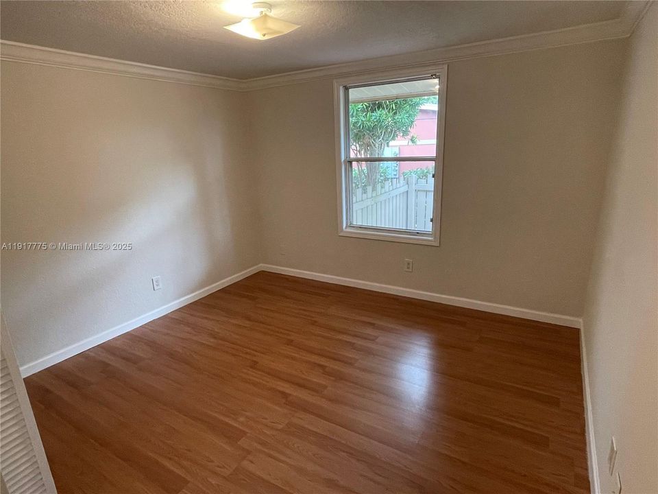 В аренду: $1,670 (1 спален, 1 ванн, 550 Квадратных фут)